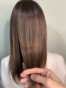 ラズリー(Lazliy) 髪質改善ヘアエステ