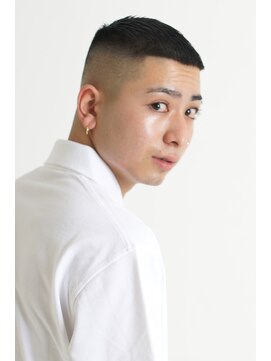 にもう バズクロップスキンフェードサマースタイル眉ライン1-3