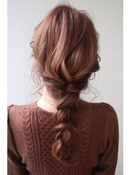 オーロ 西大寺店(ORO) 編み下ろしヘアアレンジ☆