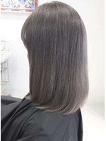 デイズ(days)&nbsp;ラベンダーカーキグレージュカラー　ブリーチなし　原宿days