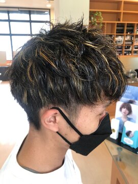 シャンプーボーイ ヒノ(SHAMPOO BOY Hino) 抜きっぱなしハイライト