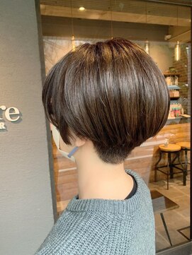 スーリール 博多店(Sourire) 女子でもカッコ良く☆刈り上げショートボブ