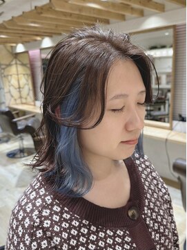 エイト新宿店(EIGHT shinjuku) インナーブルー