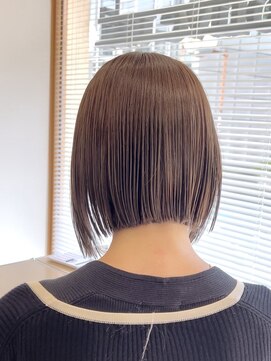 ネオリーブウリ 二子玉川店(Neolive uri) カールセミディシアーカラーレイヤーカット《二子玉川》