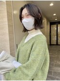 切りっぱなしボブ小顔カットグレージュオリーブカラー