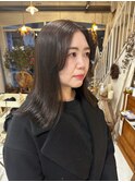 ストレートロング　オリーブブラウン