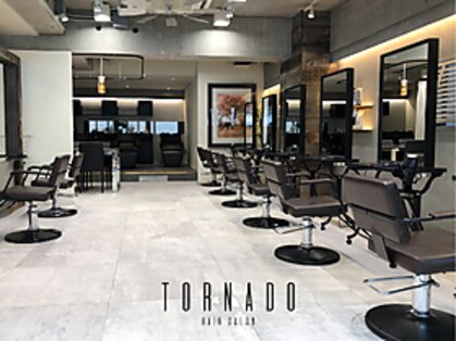 トルネード(TORNADO)の写真