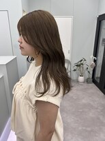 ミッシュバイアーバン(misch by urban.)&nbsp;オリーブベージュカラー/ロングヘア