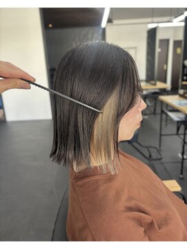 エミタス 柳通り(Emitas.) インナーカラーグレージュ【和歌山美容室】