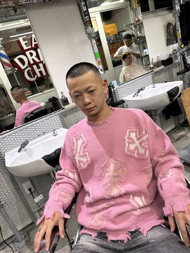 バズカット　スキンフェード