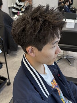 MEN’S HAIR/波巻ツイストスパイラル/フェザーパーマ/新田