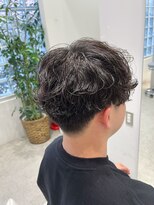 イリ(iLi)&nbsp;【iLi×MIRAI】シャドウパーマ/ニュアンスパーマ