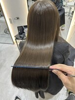 ReFa認定プレミアムサロン 全席個室美容室 Zina ガーデンズ千早【6/27OPEN(予定)】&nbsp;艶髪 透明感 ミルクティーブラウン 千早 美容室