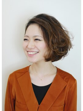 ペルシュ (hair design PERCHE) かきあげボブ