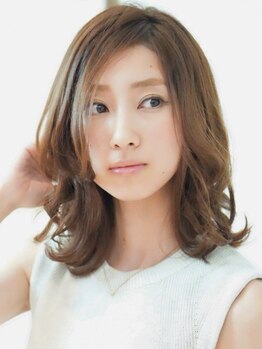 ピースヘアー(PEACE HAIR)の写真/【千種駅3分】《綺麗が続く♪》ファーストグレイ～リタッチにまでこだわり上品で洗練された理想の色味に！