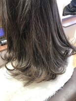 ヘアサロンヒナタ(hair salon Hinata) スモーキーグレイ