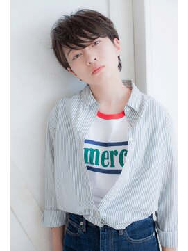 エルフォ(elfo) 【elfo】アッシュカラーと柔らかさで大人カジュアルショートヘア