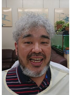 ワタナベ理容室 スパイラルパーマ