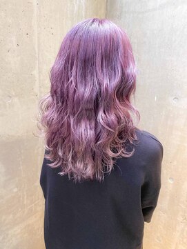 デイズ(days) ピンクアッシュカラーロングデザインカラー無造作カール