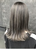 グレージュバレイヤージュ