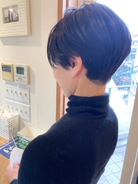 オーシャン(Ocean) 刈り上げ女子/前下がりボブ/美シルエット/ボブカット