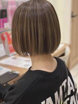 ヘアメイク アージュ 天神西通り店(HAIR MAKE age) 20代30代大人かわいい立体感ハイライト×丸みショートボブ