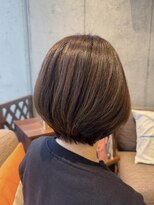 エム インターナショナル 春日部本店(EMU international)&nbsp;透け感アッシュベージュショートボブ