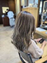 コレット(COLLET)&nbsp;育てる白髪ぼかしデザインハイライト♪