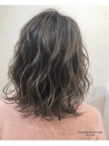 リン モアナバイヘッドライト 武蔵小杉2号店(lynn Moana by HEADLIGHT) lynn【武蔵小杉】#デジタルパーマ#アッシュベージュ#ミディアム