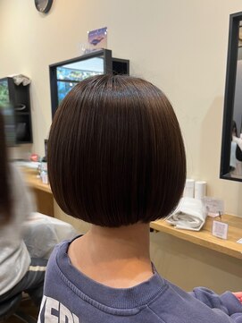 アルター(aL ter) まとまるボブ［黒髪/ボブルフ/ネビージュ/小顔/ワンレン］