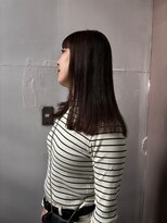 O&nbsp;艶カラーショコラブラウン美シルエットストレートヘア20代30代