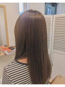 マヤ(MAYA) 暖色系のヘアカラー