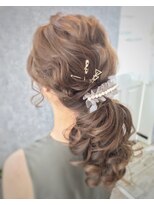 バイモア(219 by MORE)&nbsp;お呼ばれヘア