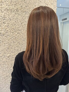 スリー ナカノシマ(three. Nakanoshima) 【白髪ぼかし】ゼロテクで頭皮に優しい◎透明感ミディアム