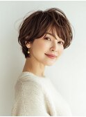 40代50代60代　襟足スッキリ丸みショート