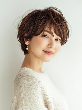 ビフィーノ リルネ(Bifino Rilune) 40代50代60代 襟足スッキリ丸みショート