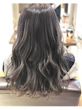 タイム(Time) 大人外国人風ハイライトカラー