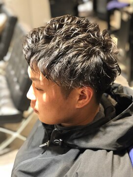 バチカ(BATICA) ミックスパーマアップバング