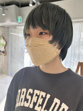 ジェムバイアルテフィーチェ(gem by artefice) カーキ×マッシュウルフ☆ニュアンスカラー☆#フェザーショート