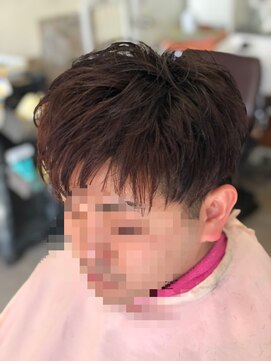 モア(MORE) MENSカット