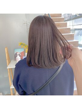 シロコウベ(shiro.kobe) 地毛風ストレート04