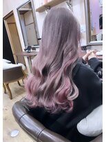 ラヴィ 山科店(Lavy)&nbsp;アッシュグレー×ピンク