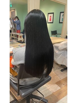 ラべリー 池袋(LOVELEY) アッシュベージュ【池袋】