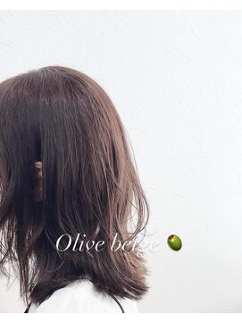 ヴィアーレアンクスタイル(VIALE Ank style) ゆるふわ巻き+オリーブベージュ