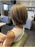 大人可愛い美人くすみカラーアッシュグレーベージュレイヤーボブ