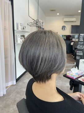 クレイル(CREYLE) ショート×グレージュカラー