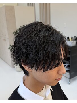 ラ ポルト ドゥ サワ(La Porte de SAWA) 長野市美容室/シャドウパーマ×センターパート