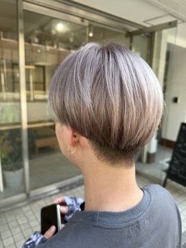 ホワイトブロンド＊*【いしだみさき】