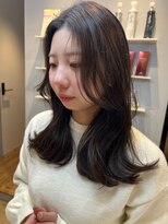 ベルベットヘア 千早店(Velvet hair)&nbsp;やわらかくびれミディ × ダークグレージュ【みつ】