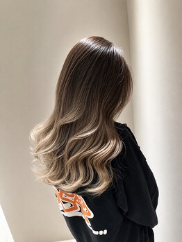 ノイ(noi)の写真/憧れの大人髪へ導く☆立体感と抜け感溢れるデザインカラーであなただけの魅力を開花！